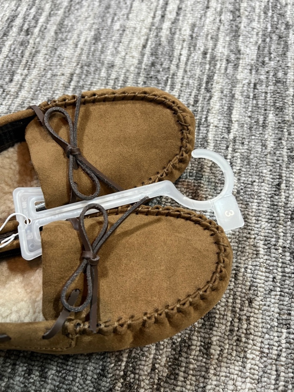 Cat & Jack Brown Suede Moccasin Slippers with Bow Size 3 - Picture 5 of 6